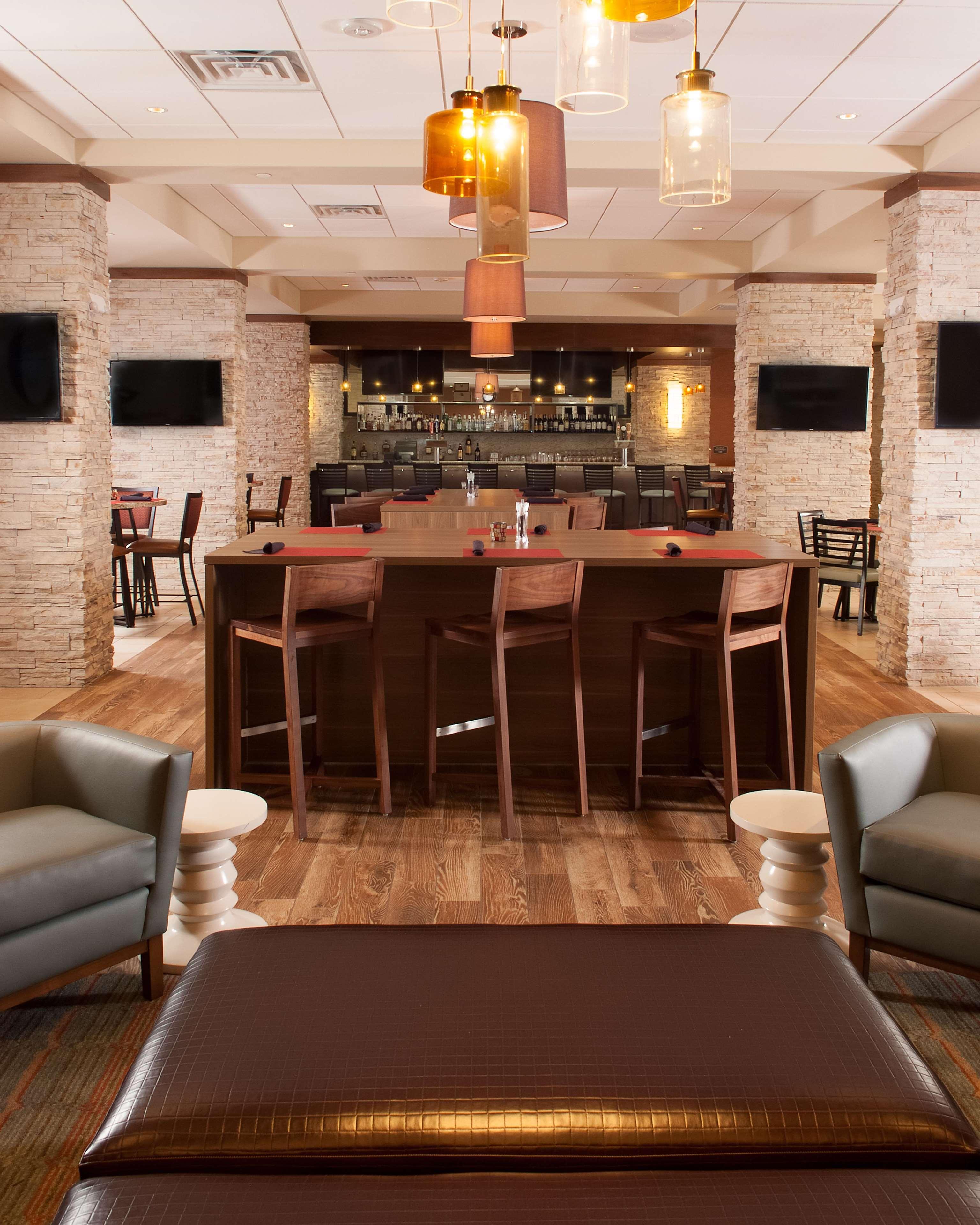 Embassy Suites By Hilton Nashville Airport Εξωτερικό φωτογραφία