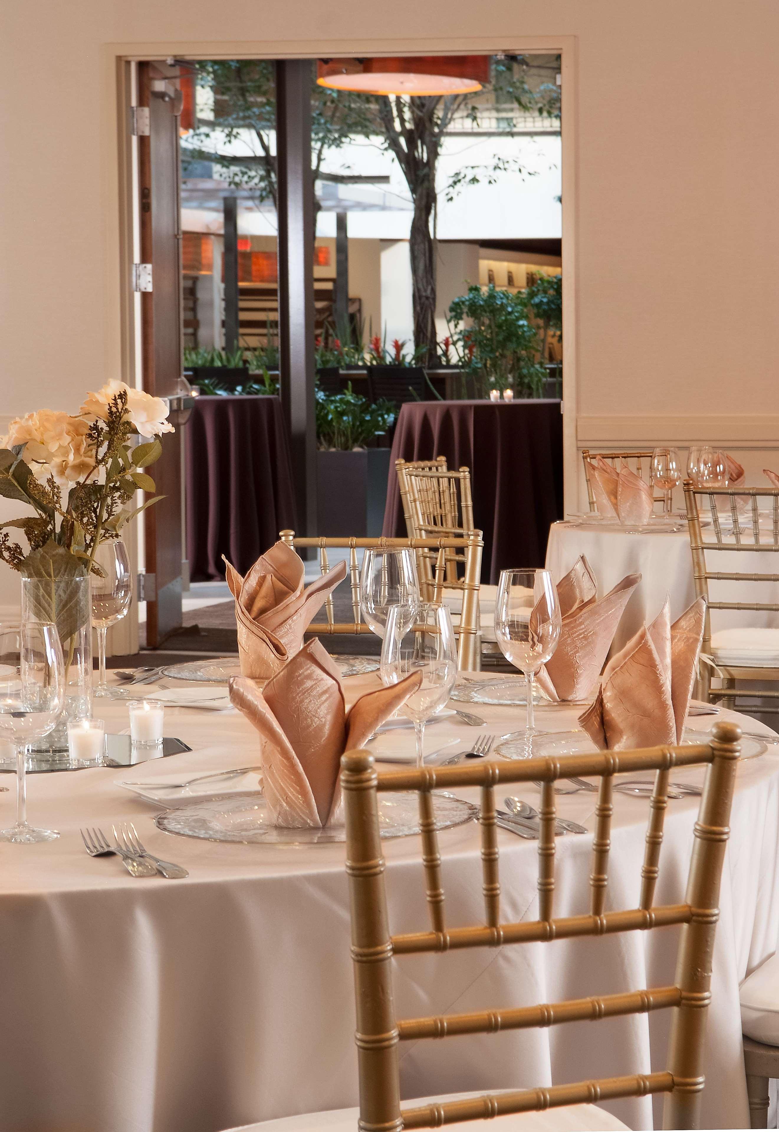 Embassy Suites By Hilton Nashville Airport Εξωτερικό φωτογραφία