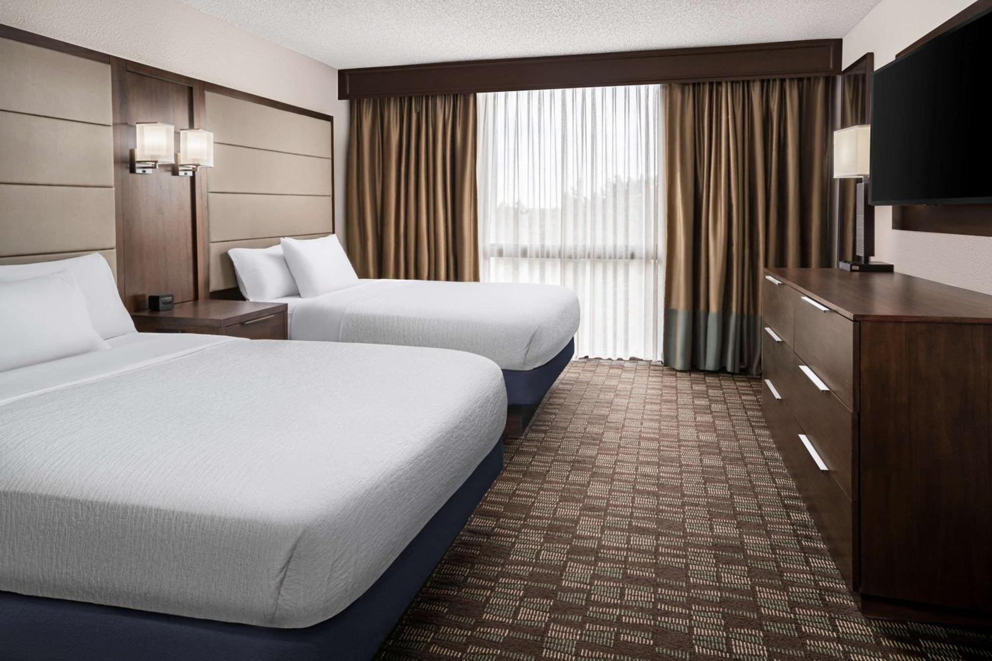 Embassy Suites By Hilton Nashville Airport Εξωτερικό φωτογραφία
