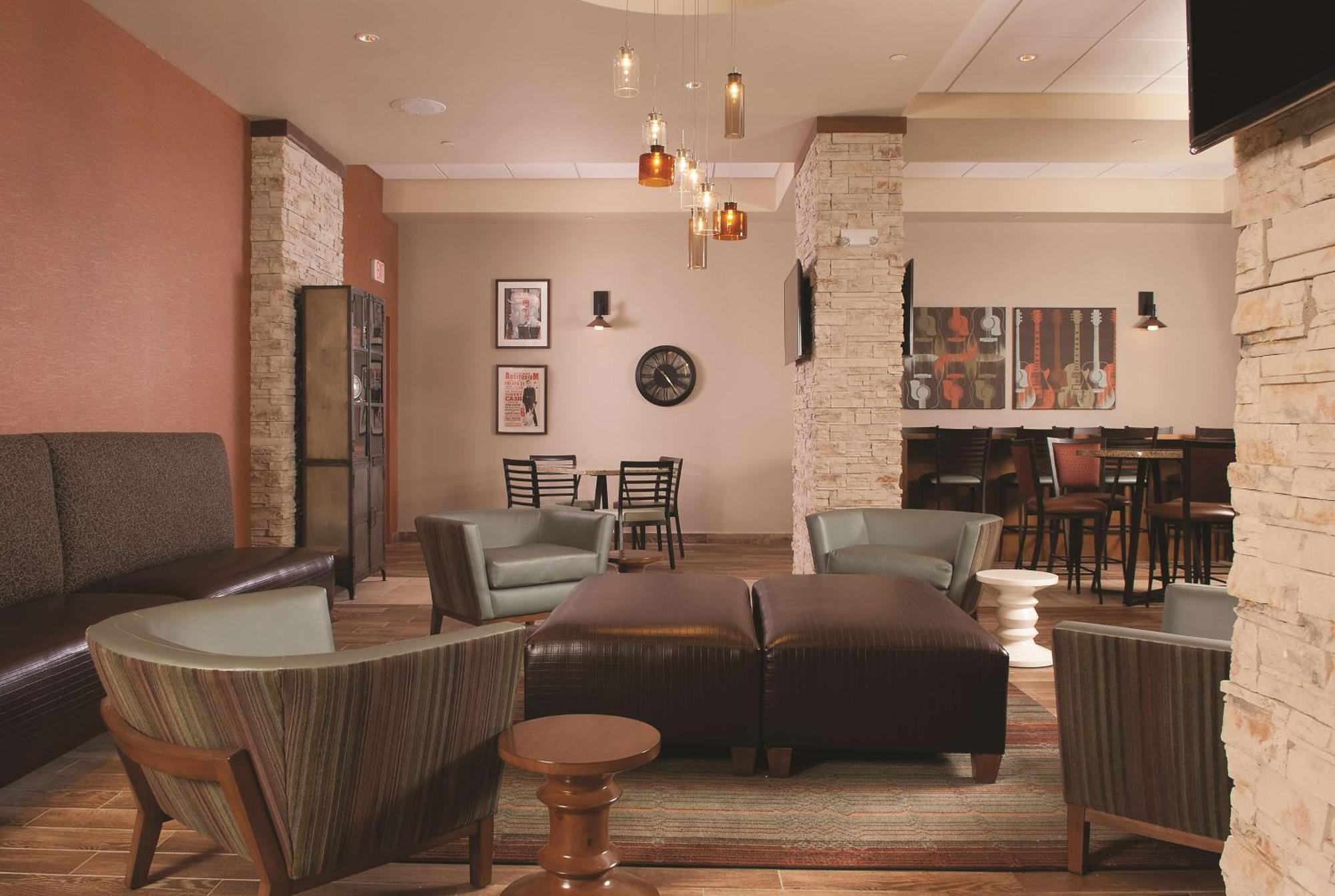 Embassy Suites By Hilton Nashville Airport Εξωτερικό φωτογραφία