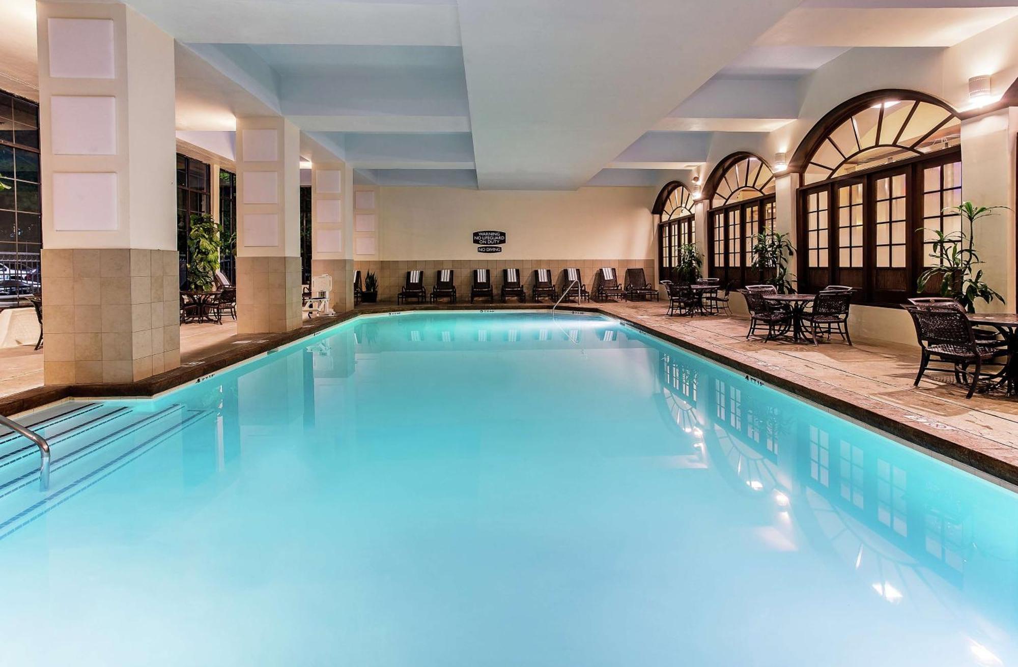 Embassy Suites By Hilton Nashville Airport Εξωτερικό φωτογραφία