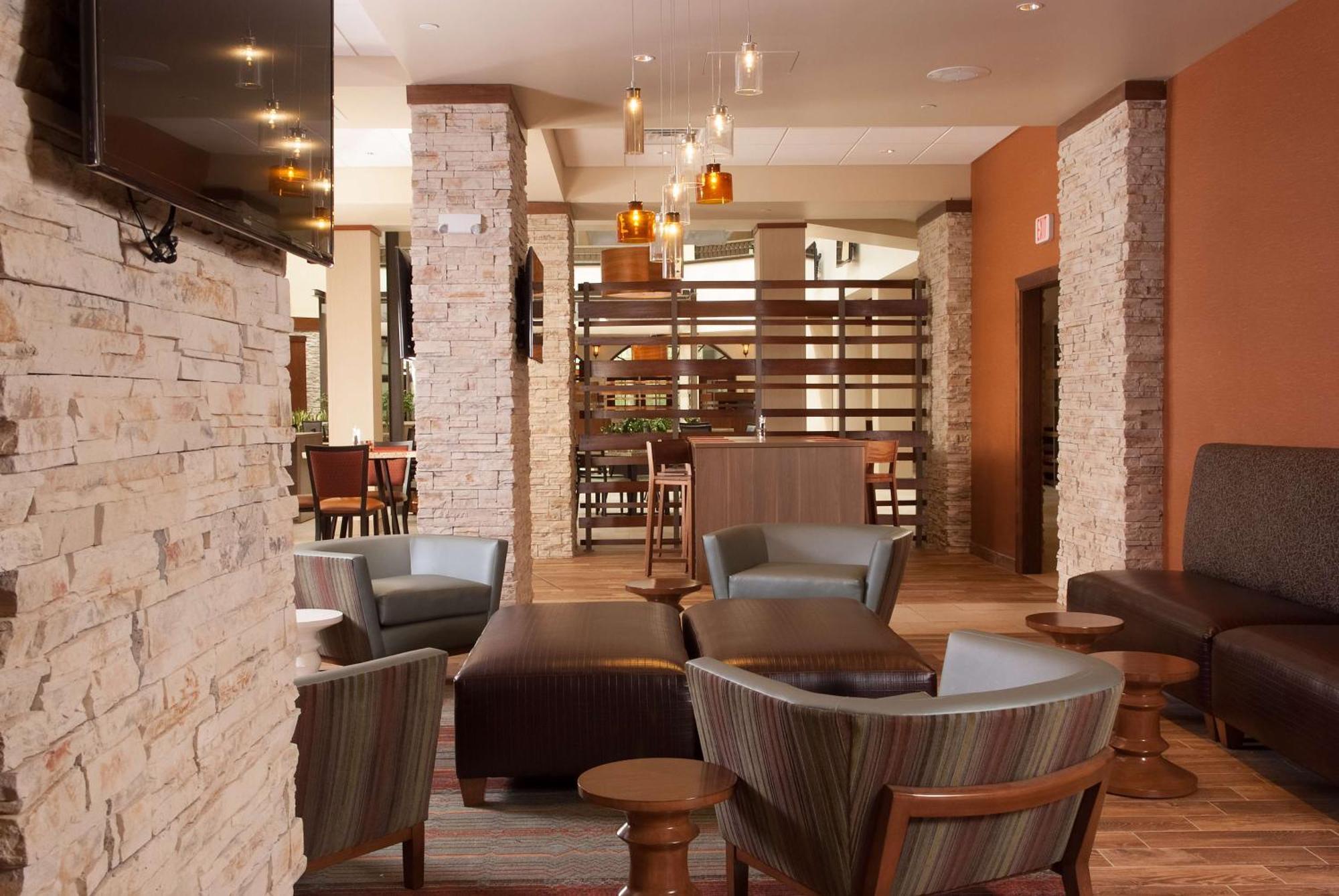Embassy Suites By Hilton Nashville Airport Εξωτερικό φωτογραφία