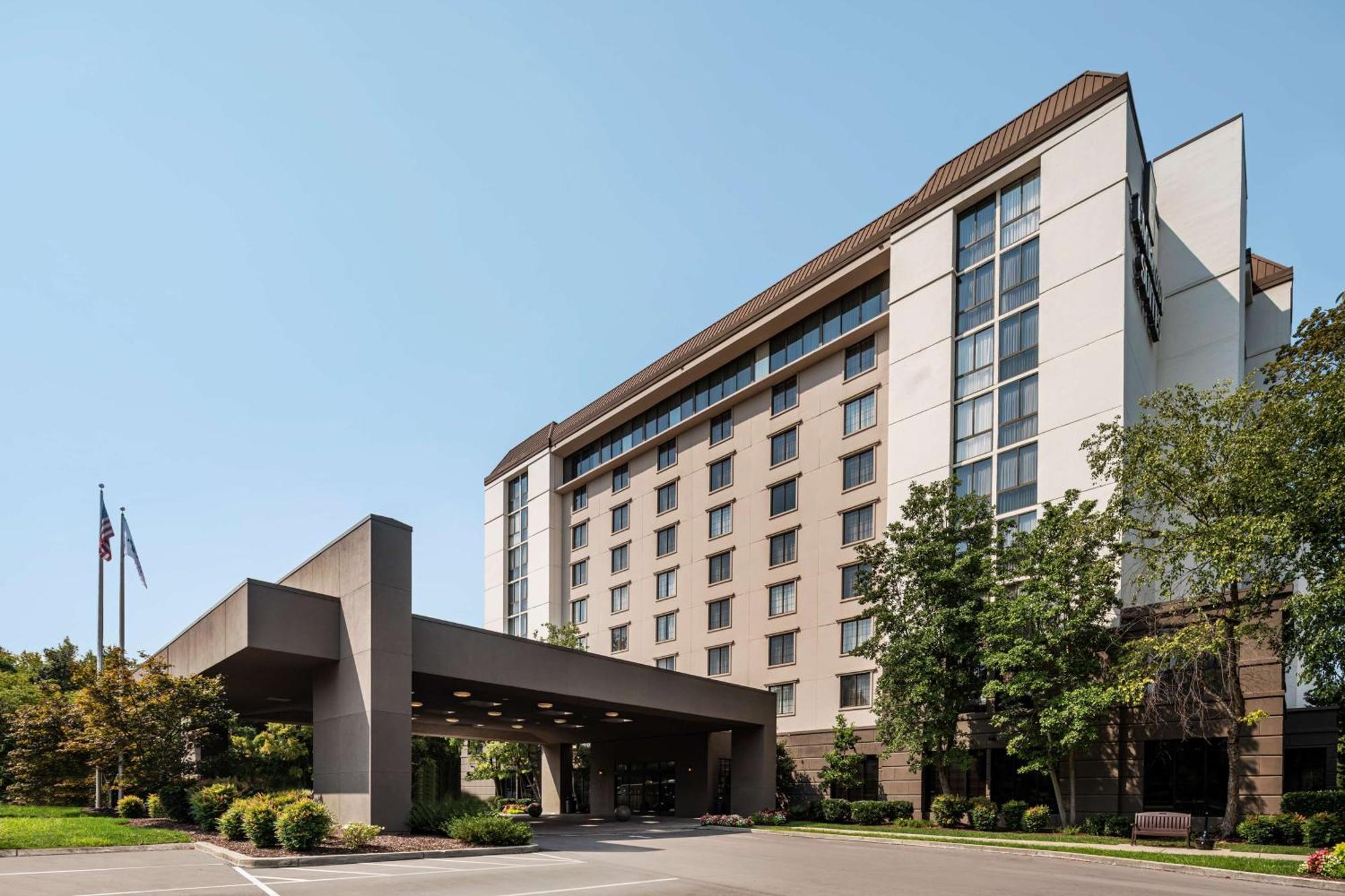 Embassy Suites By Hilton Nashville Airport Εξωτερικό φωτογραφία